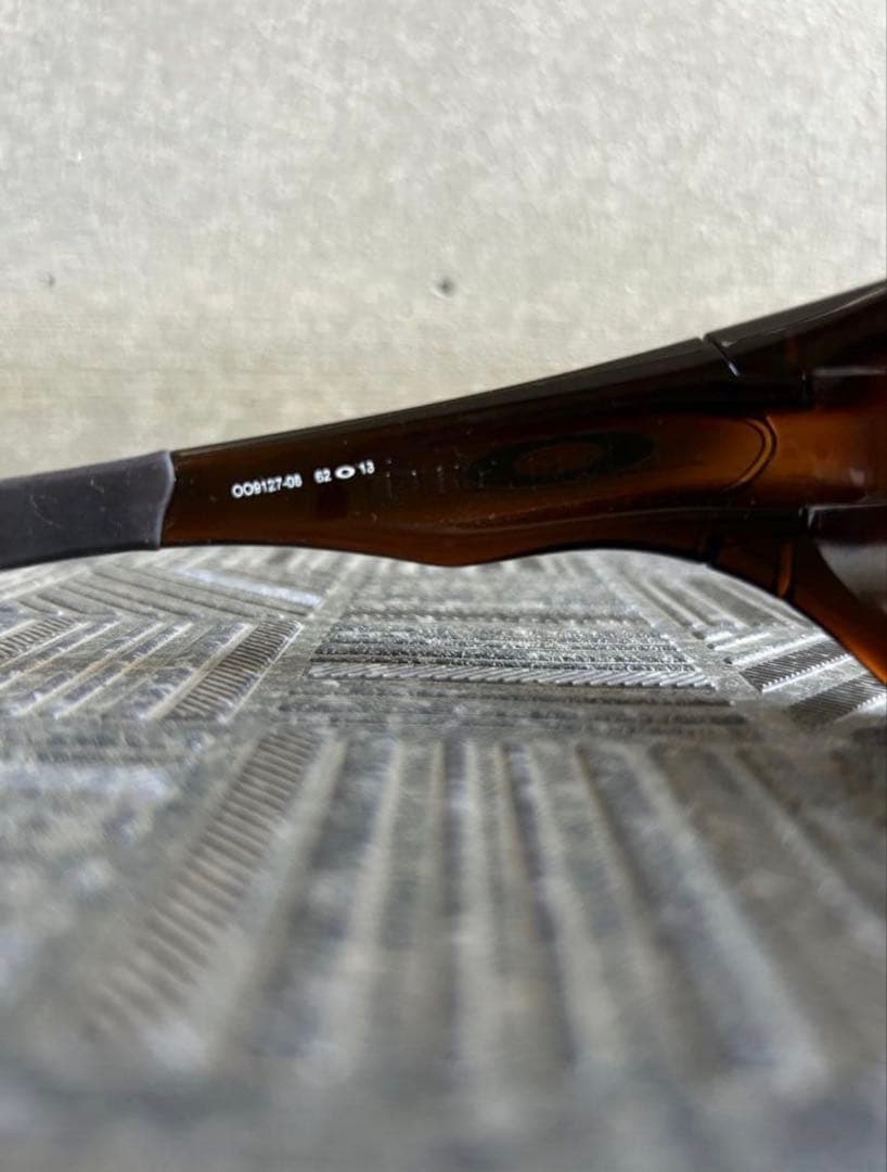 Oakley スポーツサングラス ブラウン