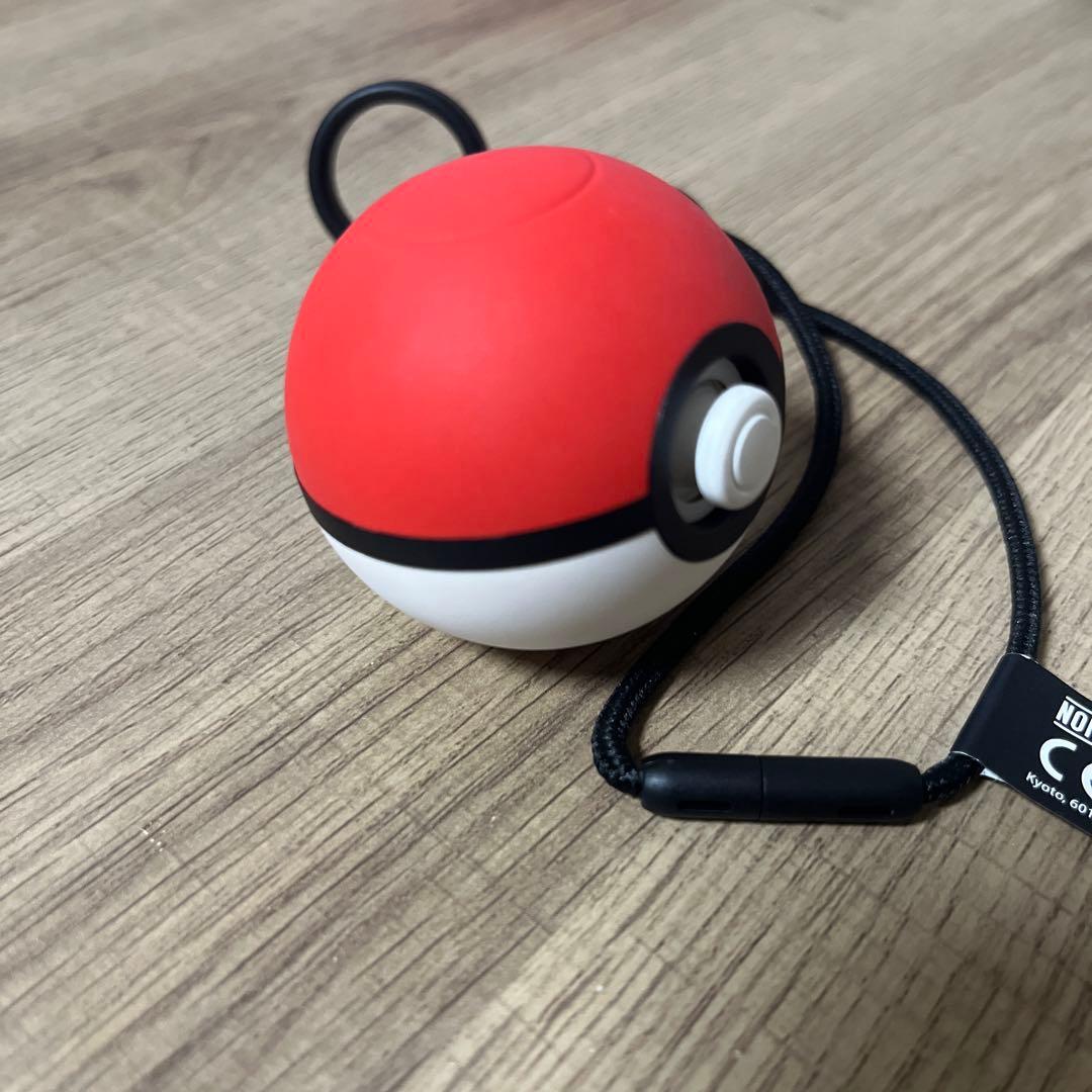 ミュウ入り　Nintendo モンスターボール Plus Pokemon GO
