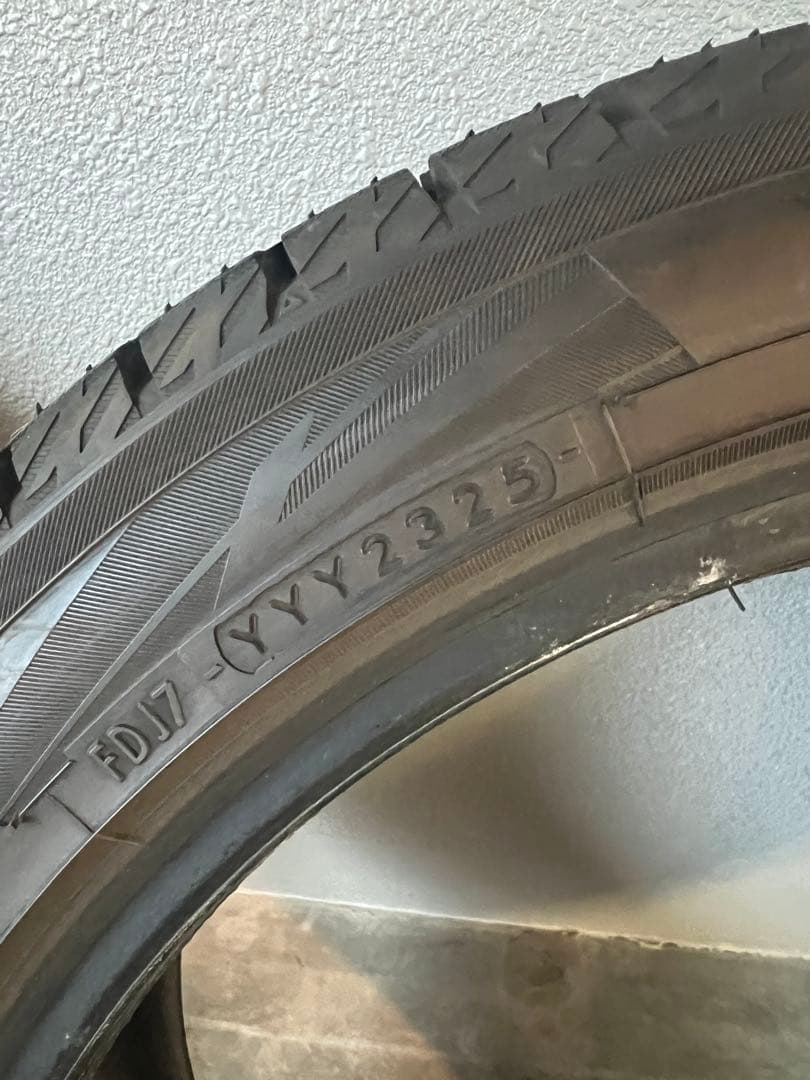 【25年製】 225/45/R18 ヨコハマアイスガード7 ig70スタッドレス