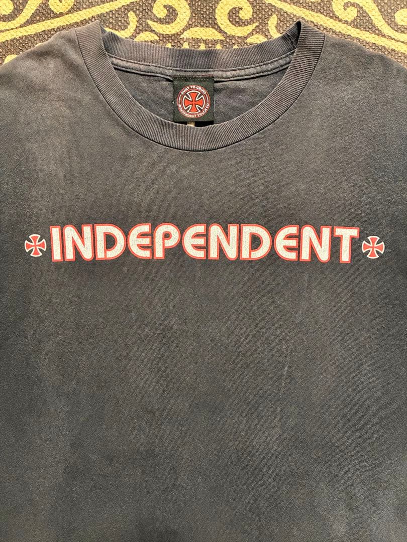 INDEPENDENT クロスデザイン Tシャツ