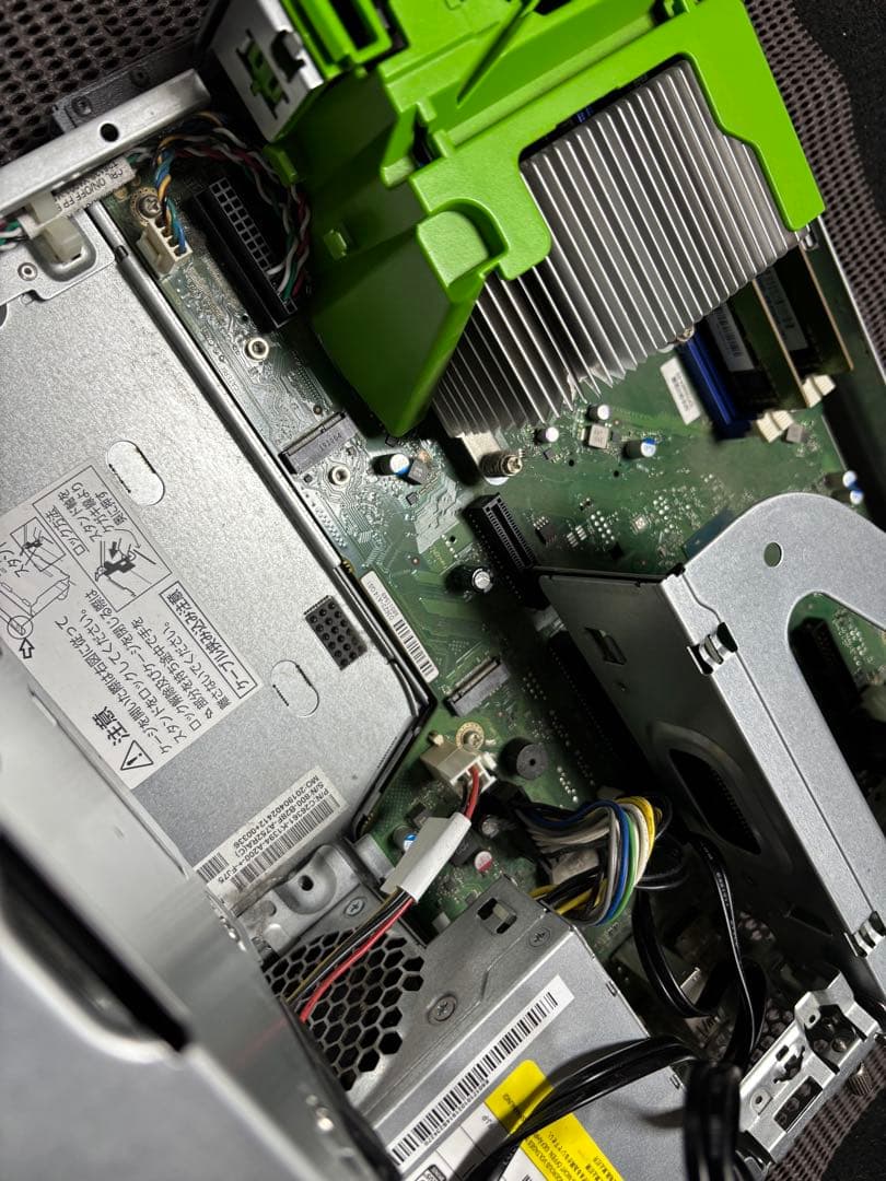 Windowsデスクトップ FMVD3800SZ i7-8700 SSD1TB 16GB