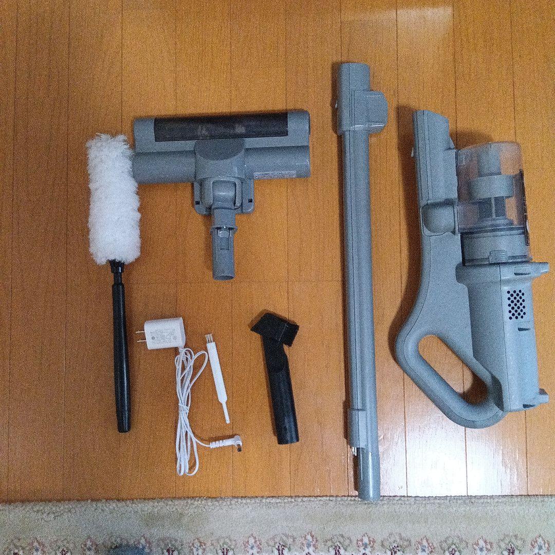 【美品】アイリスオーヤマコードレス掃除機AZ-SCD-185PM　1.4k