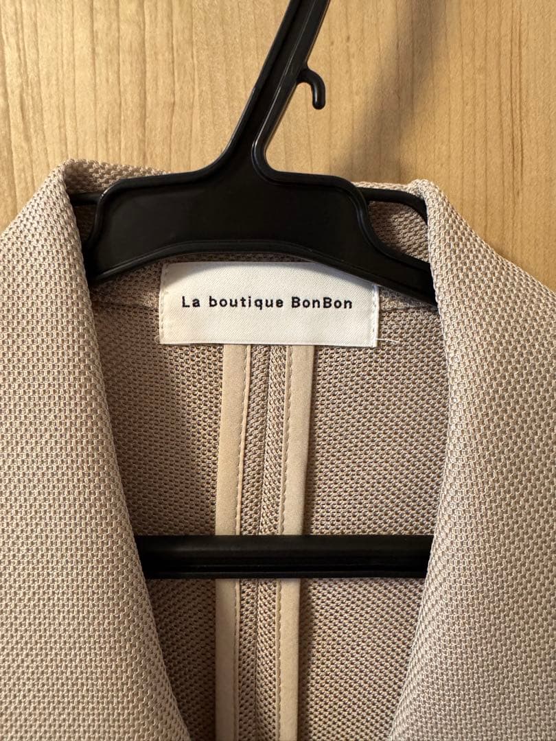 新品La boutique BonBon メッシュメタルボタンライトジャケット