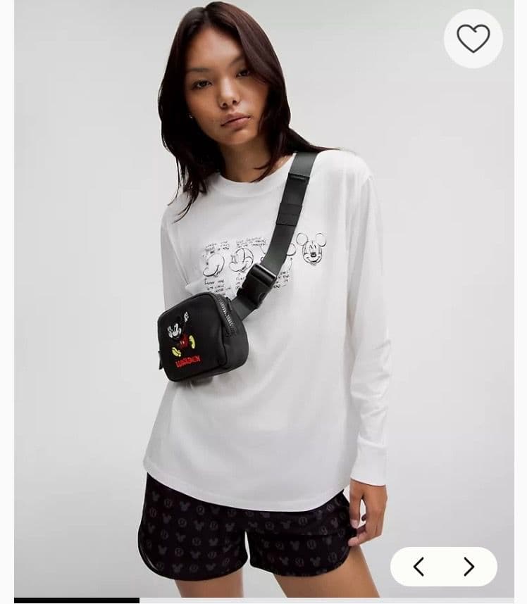 新品未使用！lululemon everywhere beltbag ディズニー