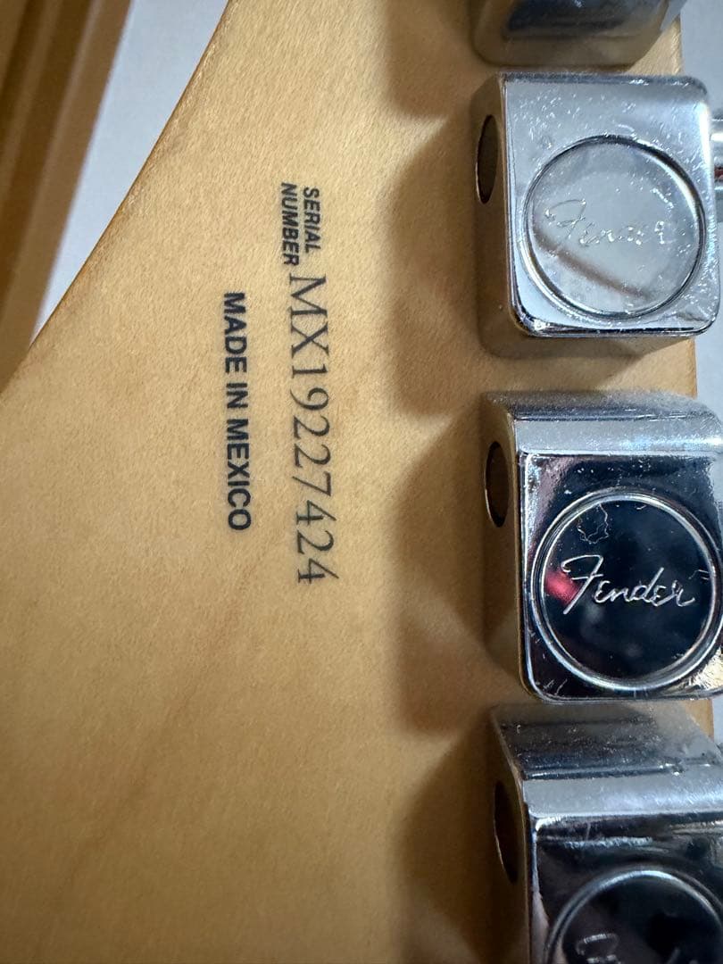 Fender ストラトキャスター