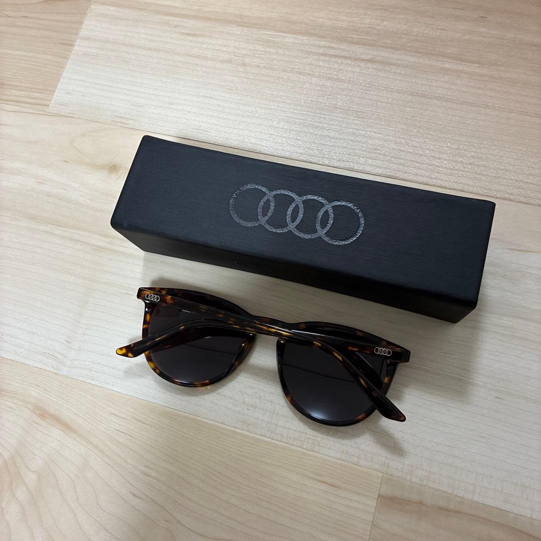 【新品・未使用】Audi 純正サングラス ハバナブラウン