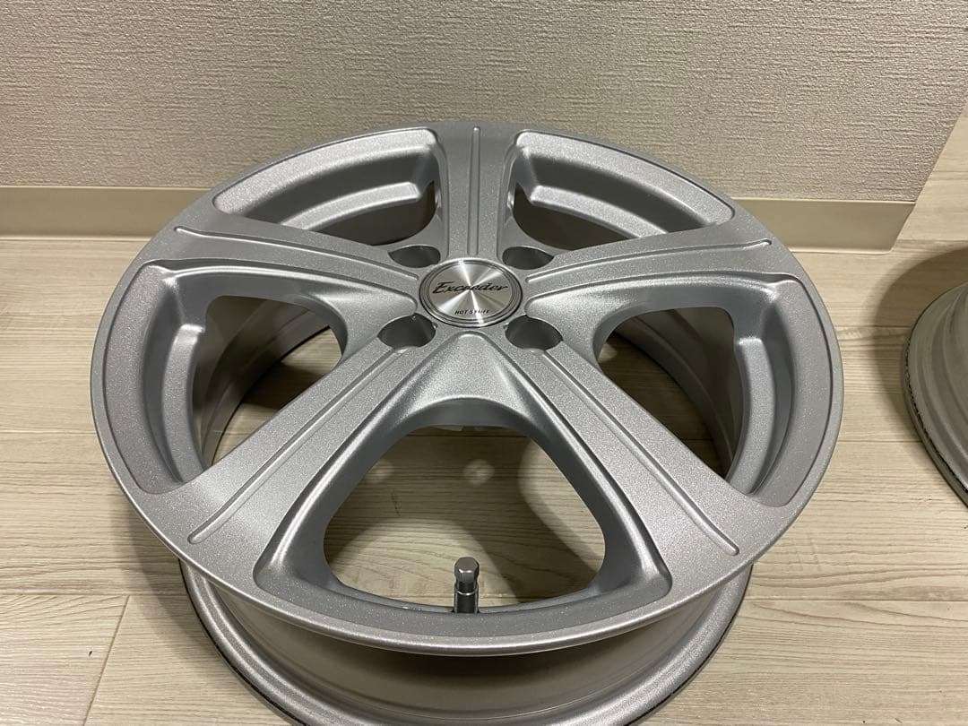 15インチ　アルミホイール　４本セット　4穴　5.5j 美品