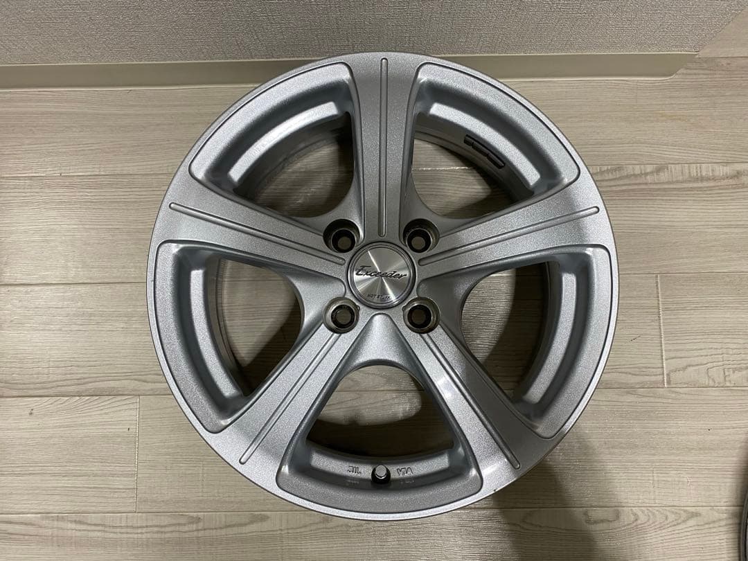 15インチ　アルミホイール　４本セット　4穴　5.5j 美品