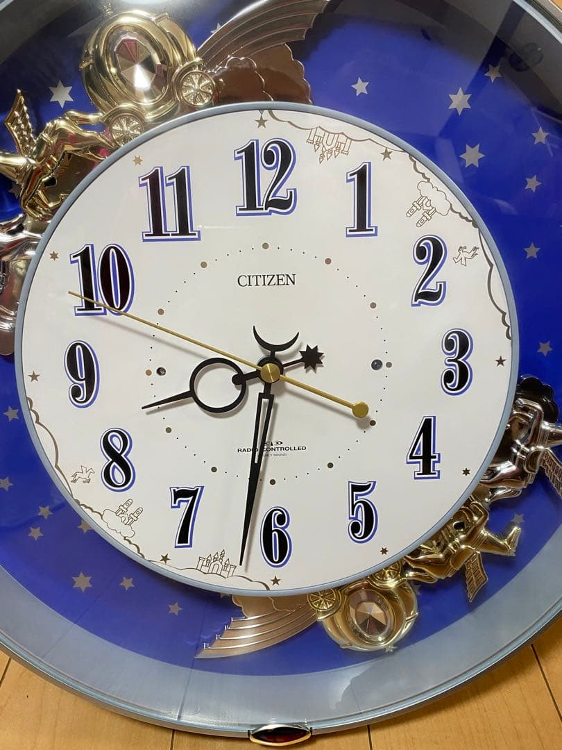 CITIZEN 電波掛け時計 メロディ6曲 揺れる飾り 38cm