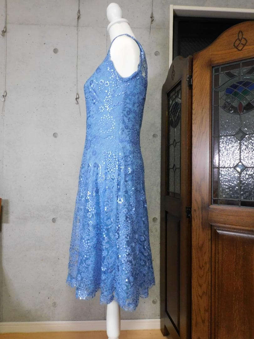 TadashiShojiタダシショージ 水色花柄レース　スパンコールワンピース2