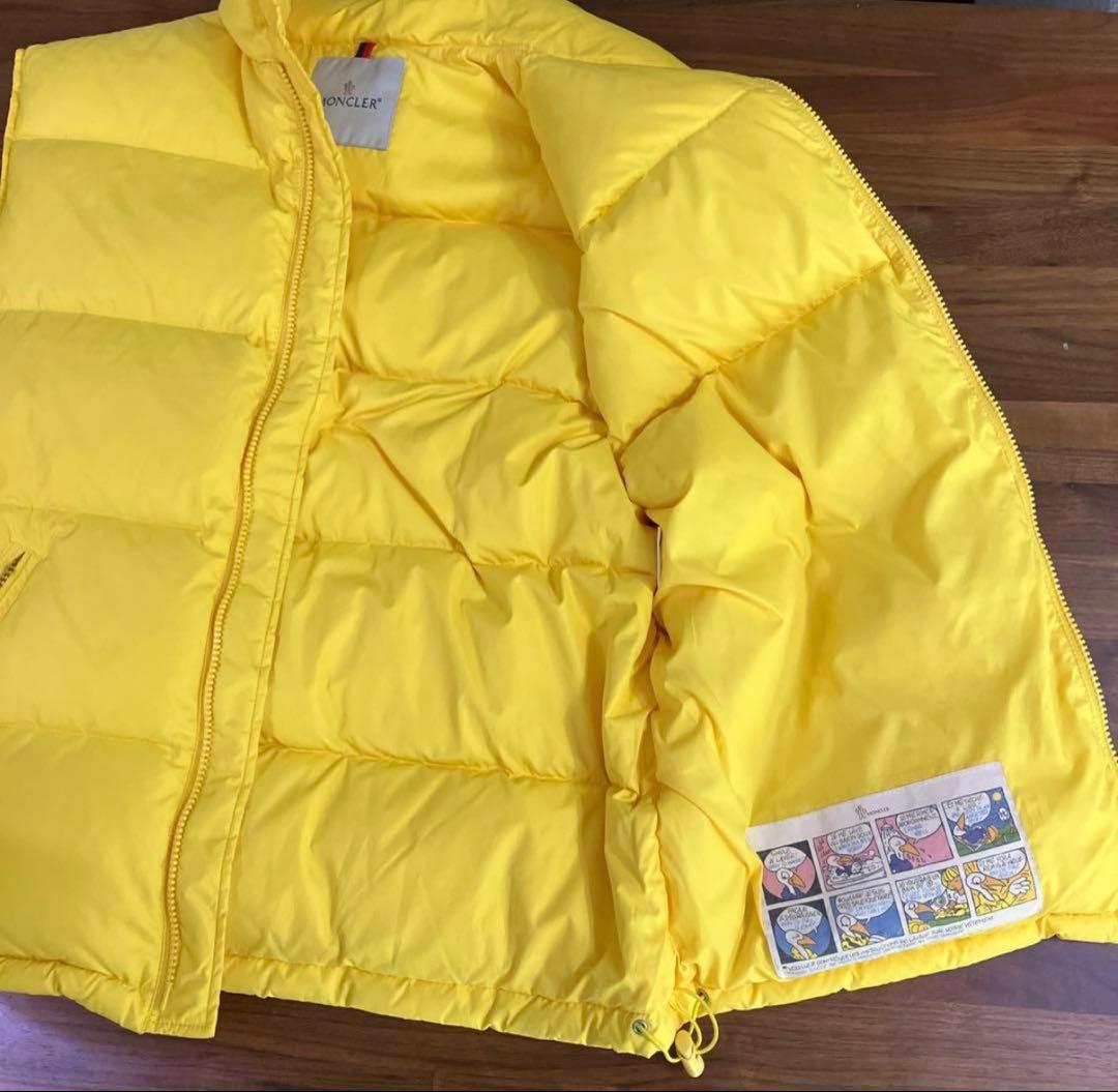 MONCLER イエロー ダウンベスト