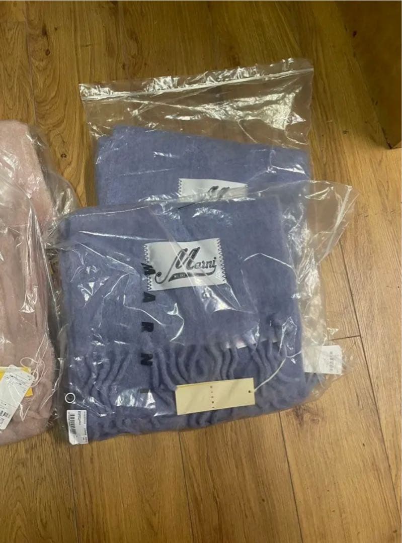 Marni マルニ　アルパカ製　マフラー　blue