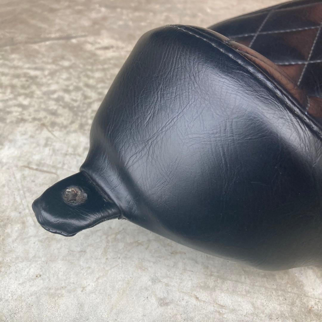 ブラットスタイル　XL スポーツスター　シングルシート