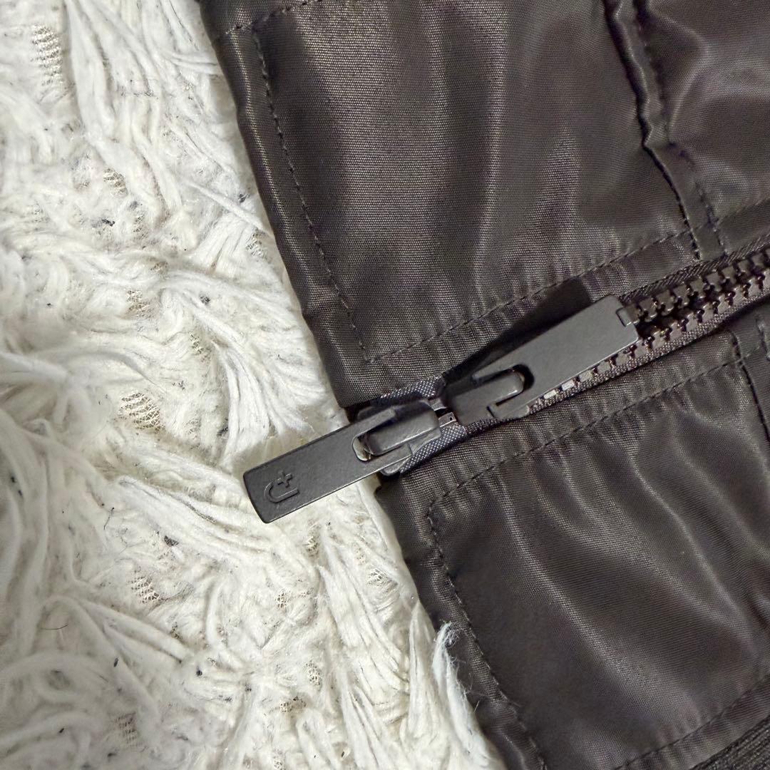 【極美品】UNIQLO +J ハイブリッドダウンオーバーサイズMA-1 Lサイズ