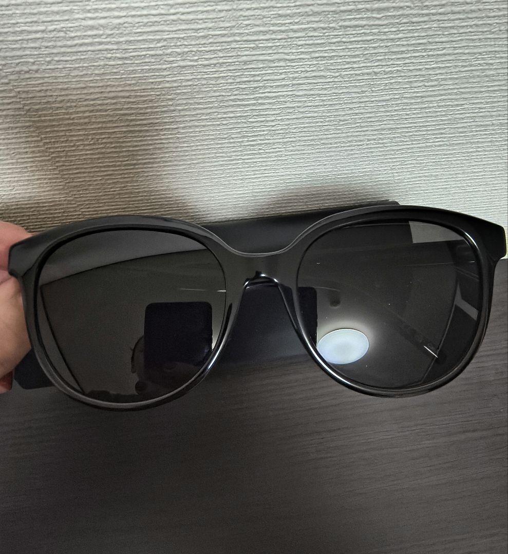 【美品】Saint Laurent サングラスケース付きユニセックス SL317