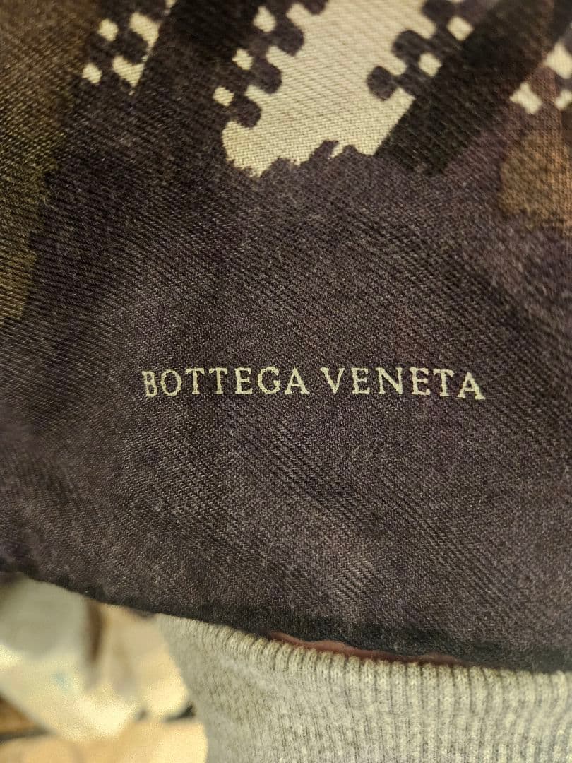 【Bottega Veneta】\"'希少品\"'大判スカーフ