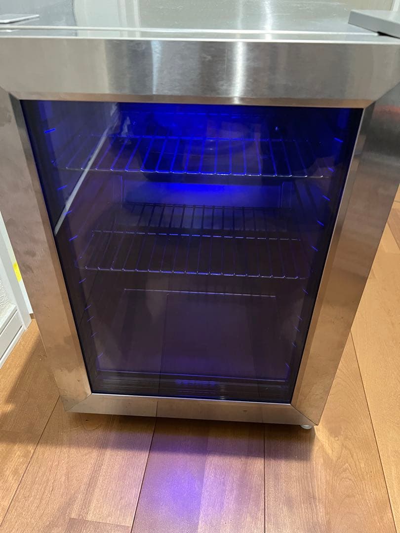 アズマ　2019年製　ノンフロン電気冷蔵庫　ブルーLED