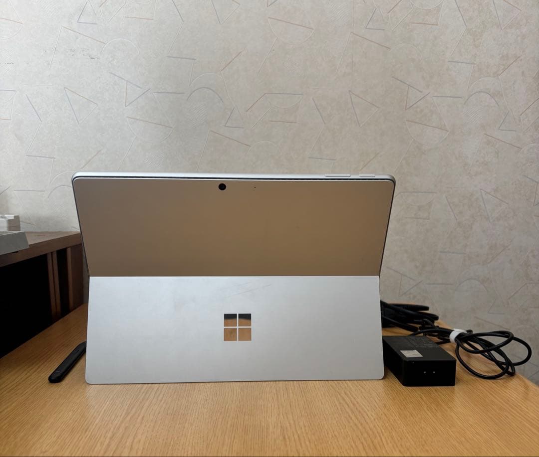 【値下げ】surface pro9/ i5 / 8GB /256GB 純正