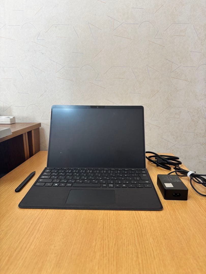 【値下げ】surface pro9/ i5 / 8GB /256GB 純正