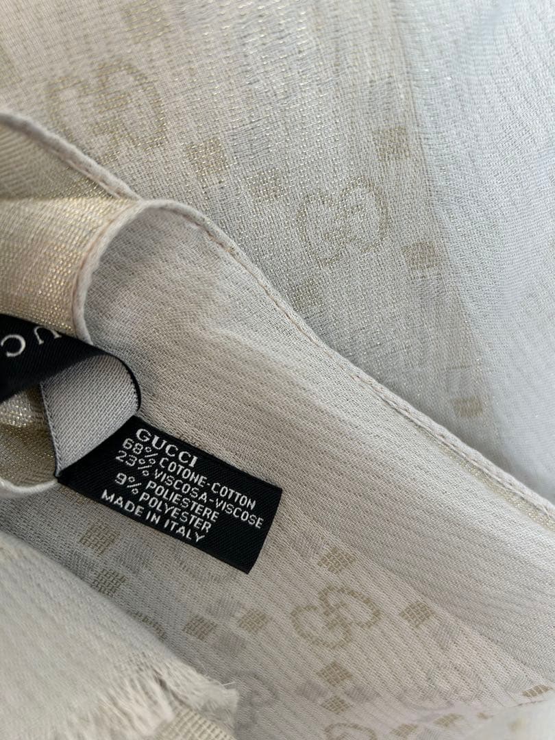 【美品】GUCCI GGパターン ストール ゴールド＆クリーム色