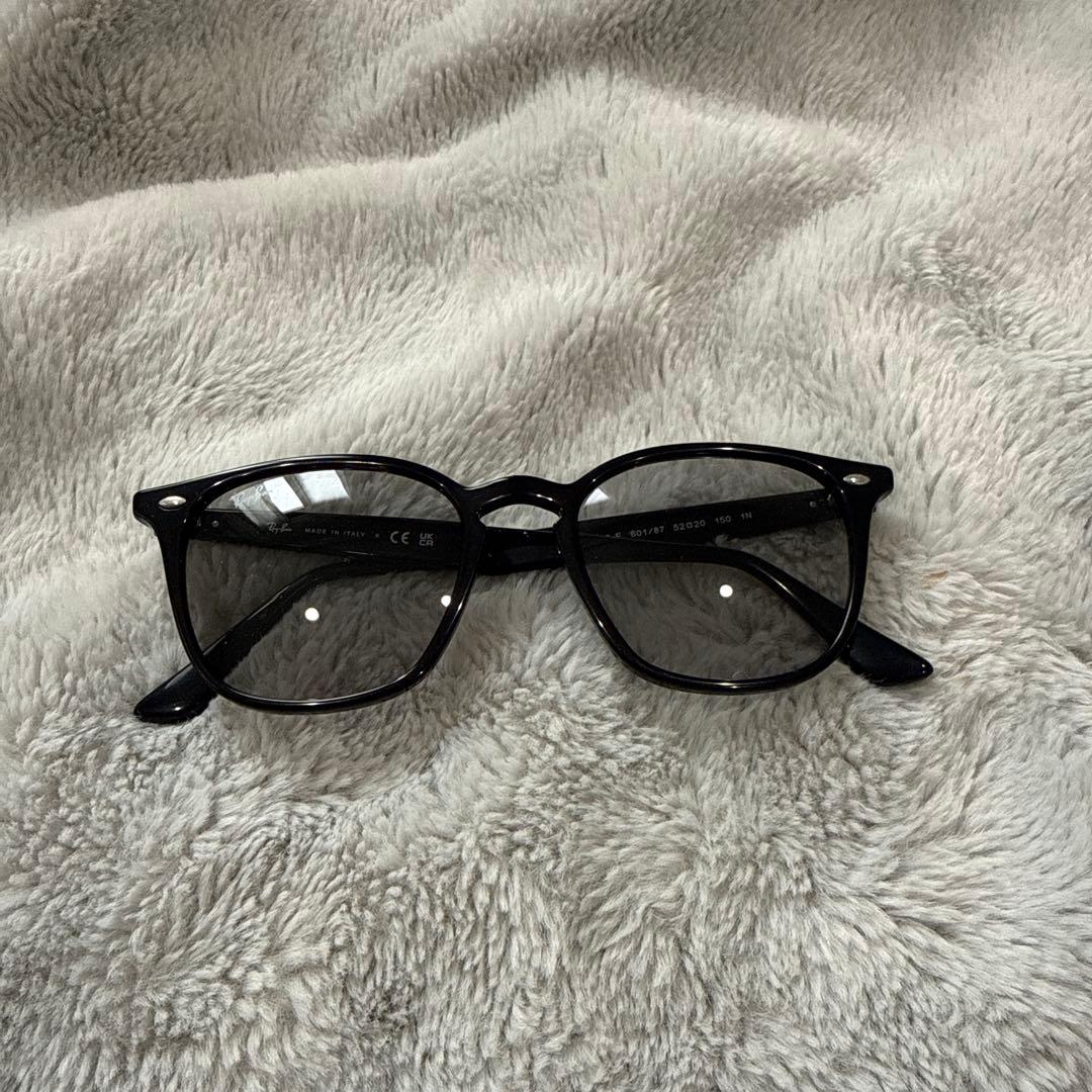 Ray-Ban ブラックサングラス クリアレンズ