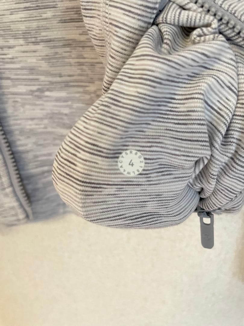 lululemonルルレモン define jacket ４