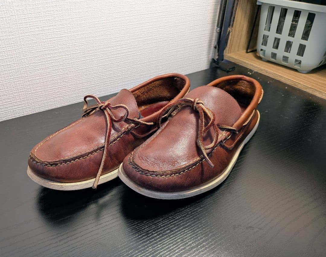 ラッセルモカシンのキャンプモカシン（デッキシューズ）