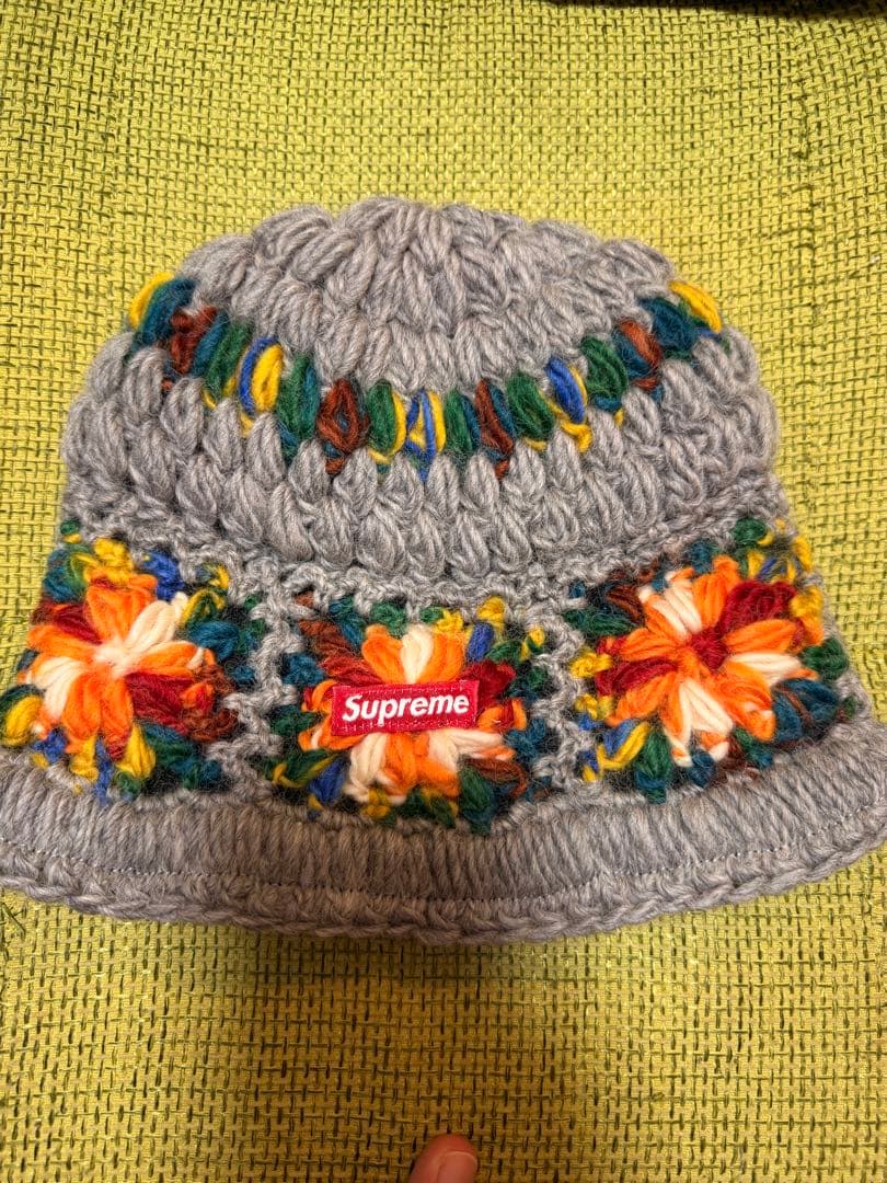 Supreme 花柄刺繍 ニットビーニー