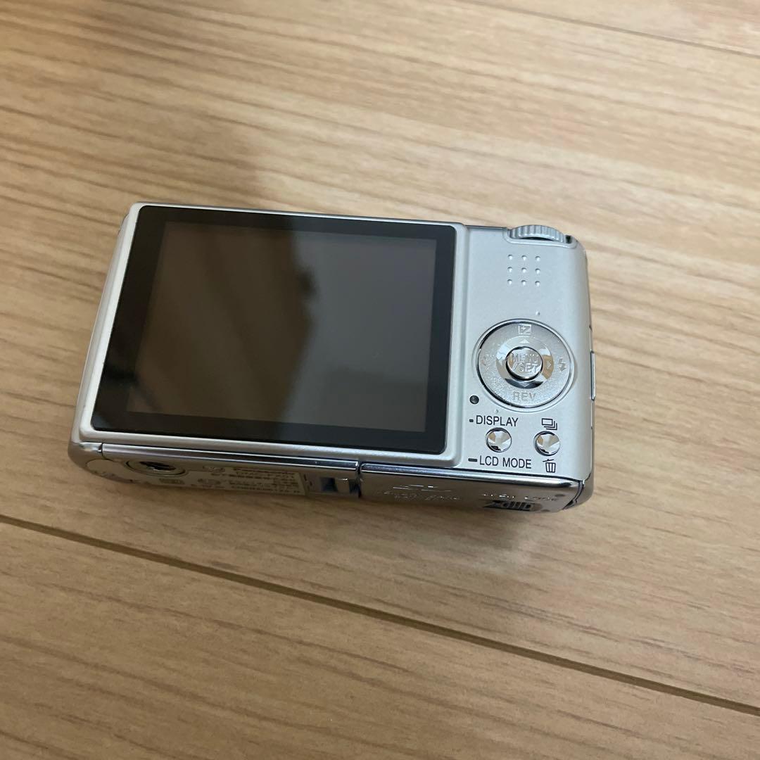 Panasonic LUMIX FX DMC-FX01-S デジカメ　ジャンク品