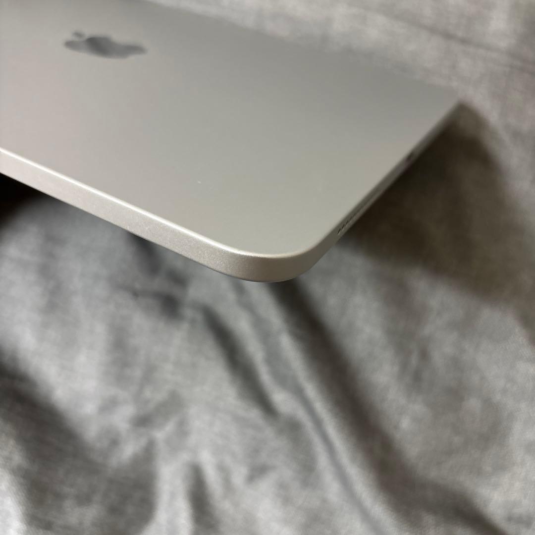 Apple 第11世代 iPadA16 128GBシルバー