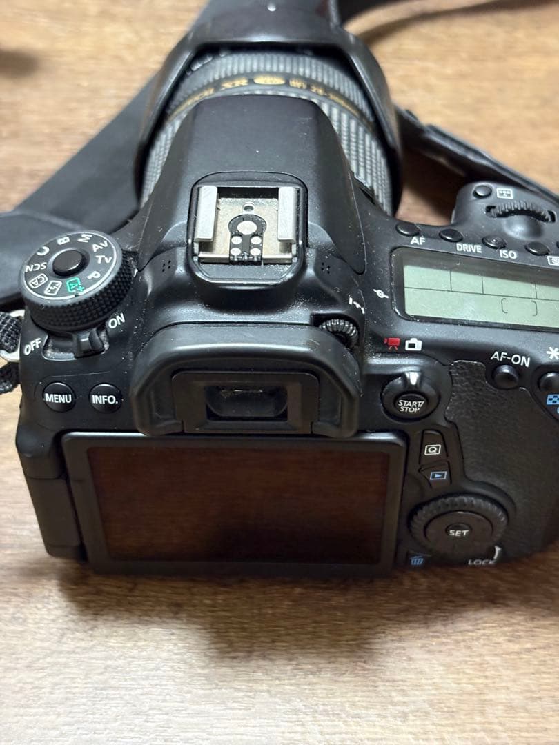 Canon EOS 70D デジタル一眼レフカメラ キャノン レンズセット