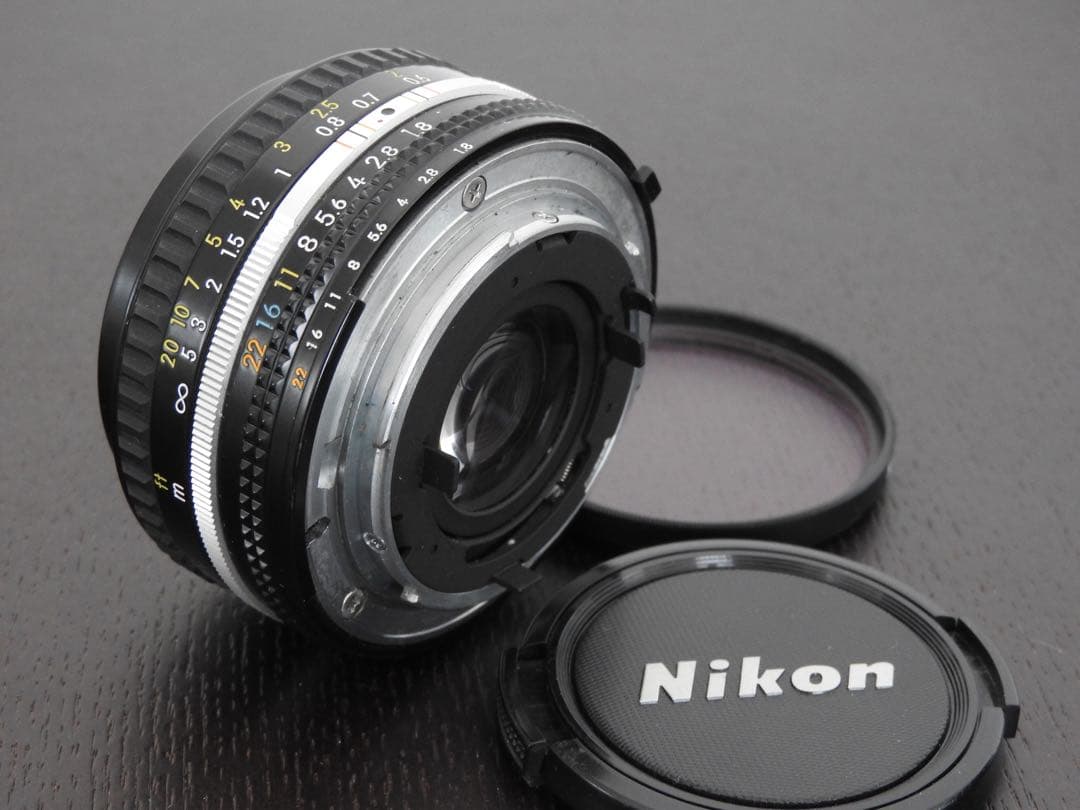 Nikon D200 NIKKOR 50mm f1.8 単焦点 オールドレンズ