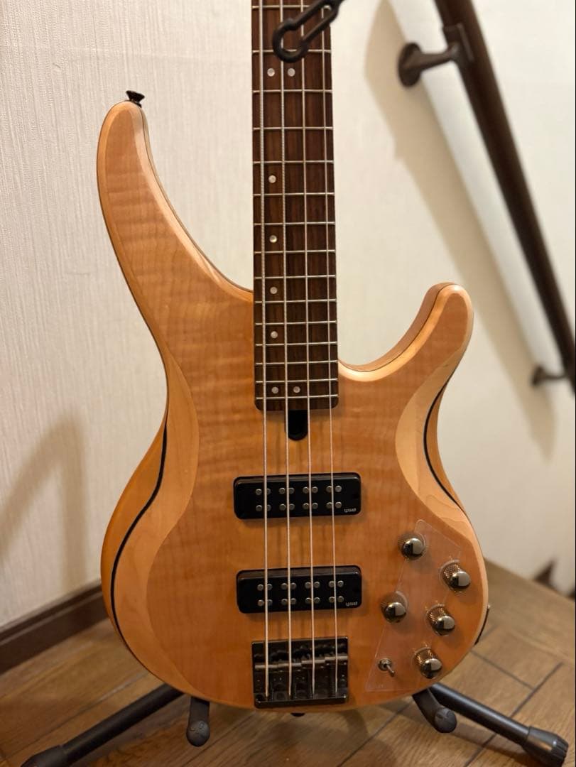 《超美品》YAMAHA　TRBX604FM エレキベース