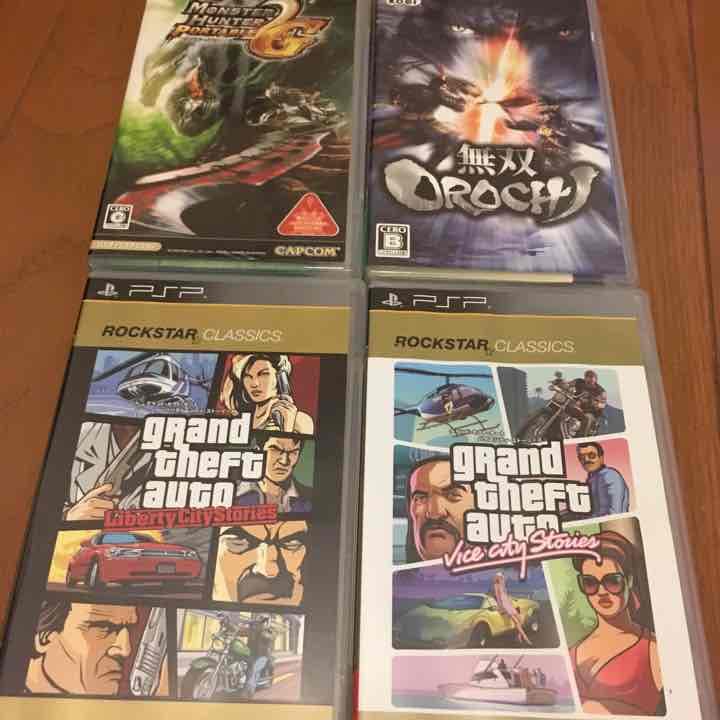 PSP 2台+カセット多数