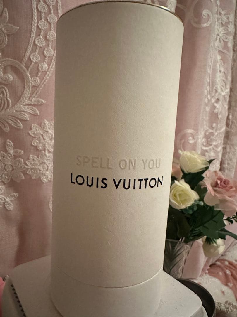 LOUIS VUITTON SPELL ON YOU 香水　サンプル付