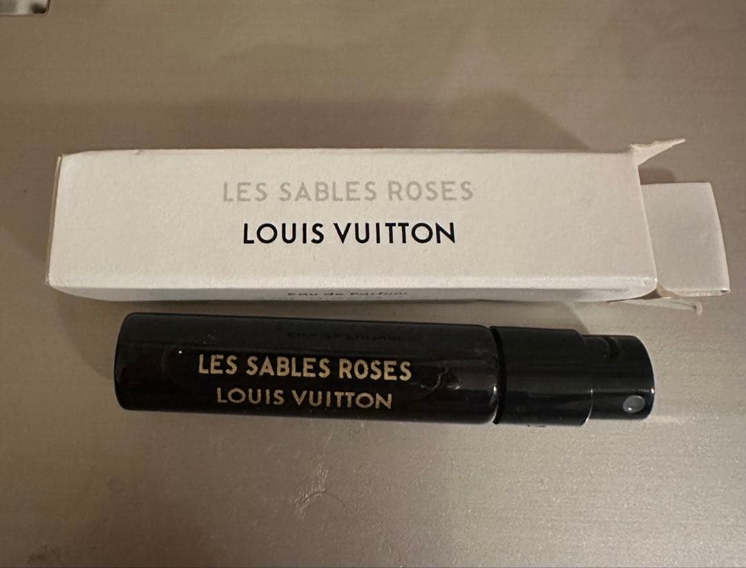 LOUIS VUITTON SPELL ON YOU 香水　サンプル付