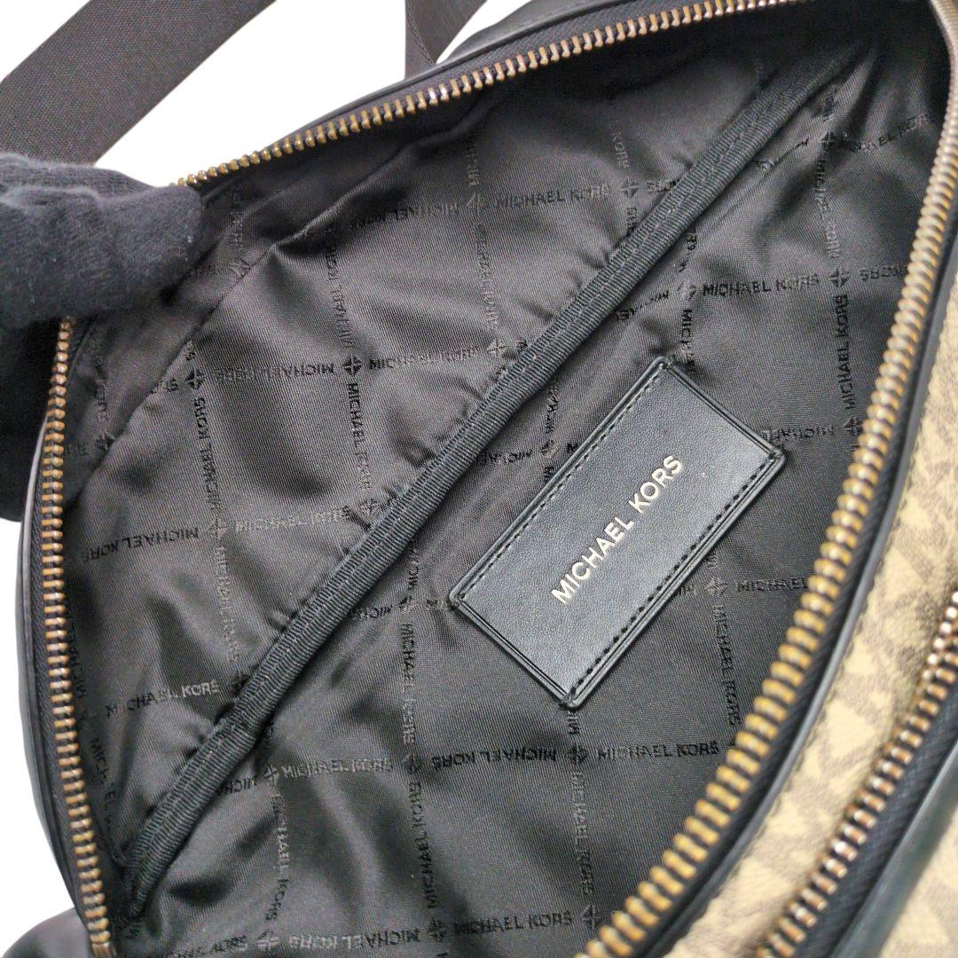 MICHAEL KORS　ボディーバッグ　ショルダーバッグ　1102