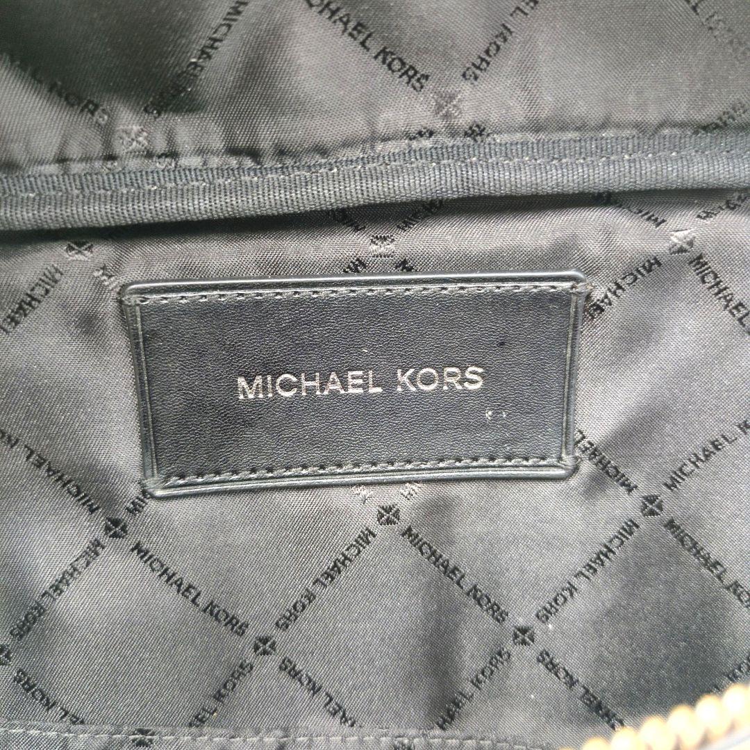 MICHAEL KORS　ボディーバッグ　ショルダーバッグ　1102