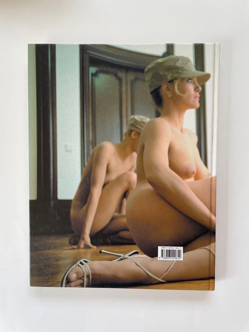 洋書 vb 08-36 vanessa beecroft performances