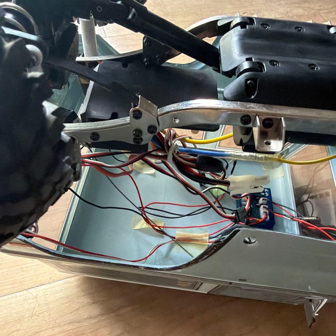 オフロードRCカー 水色 SUVスタイル