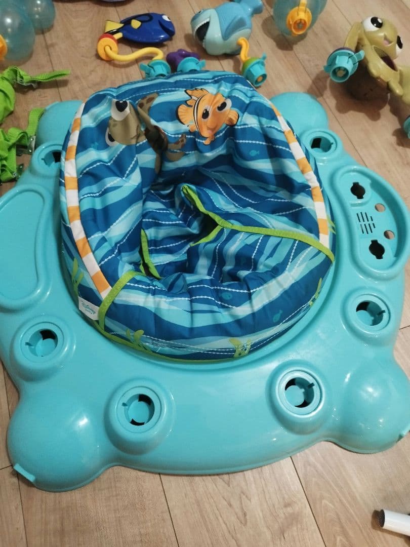 {極美品} ディズニー　ジャンパルー　ニモ