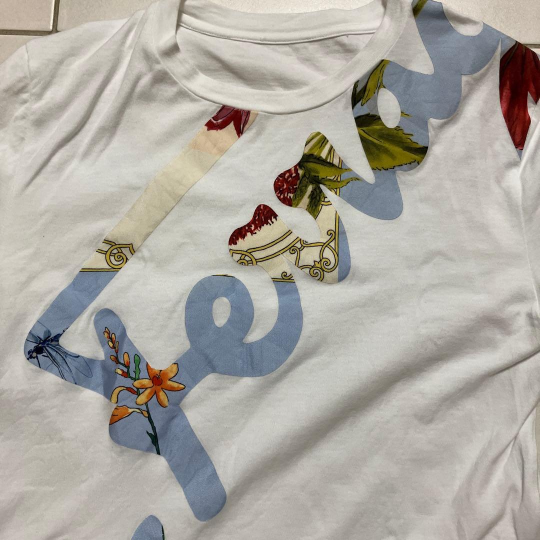☆最終お値下げ☆フェラガモ　Tシャツ　xs