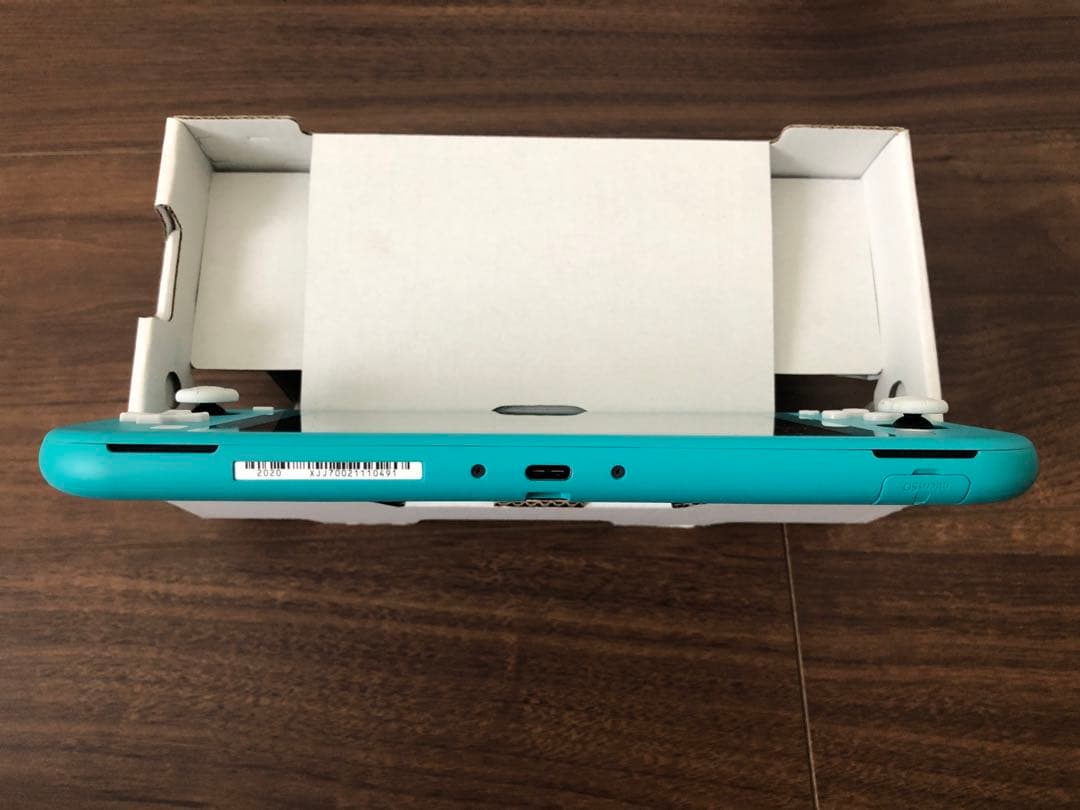 専用枠【美品】Nintendo Switch Lite ターコイズ &ソフト