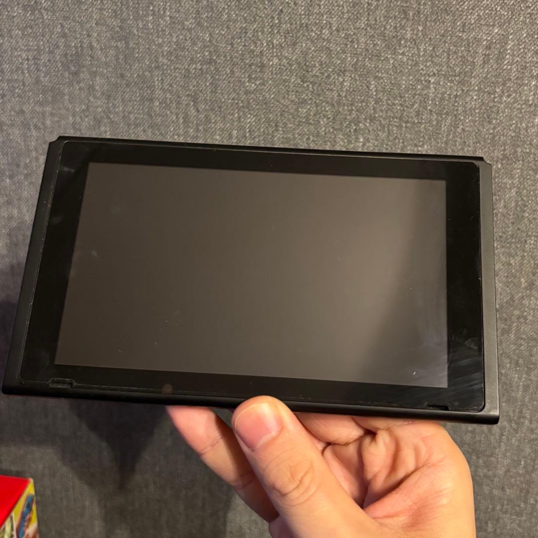 美品　Nintendo Switch Joy-Con ネオンブルー/レッド