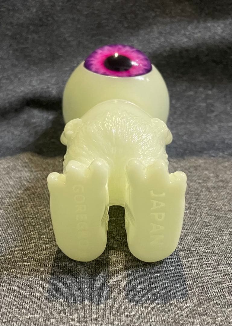 GOREGRO アイデビ　蓄光　ソフビ　B