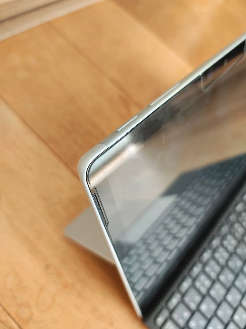 【バッテリサイクル1回、ほぼ未使用】Microsoft Surface Go3