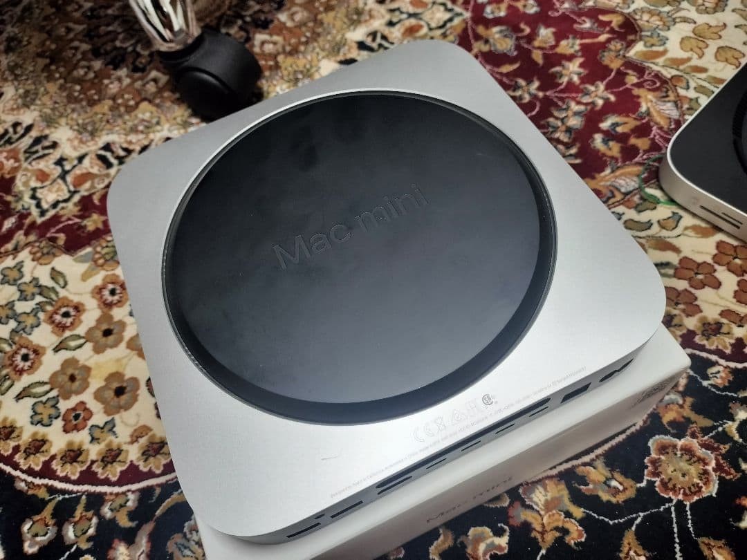 Mac mini M2 MNH73J/A Early 2023 ドック付き