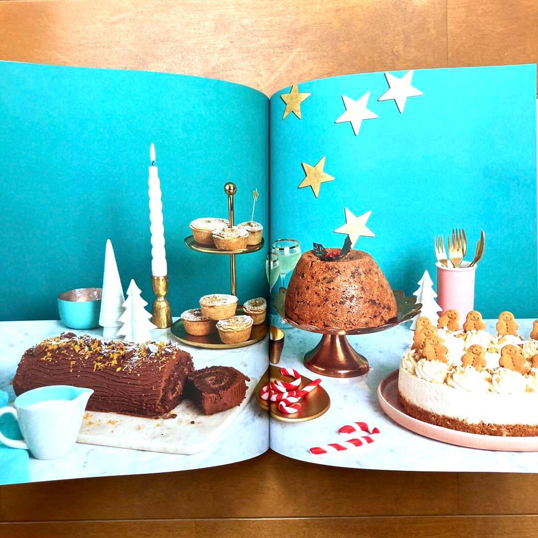 ★新品★ イギリスで大人気！ とってもカワイイお菓子レシピ本♡ 英語 洋書