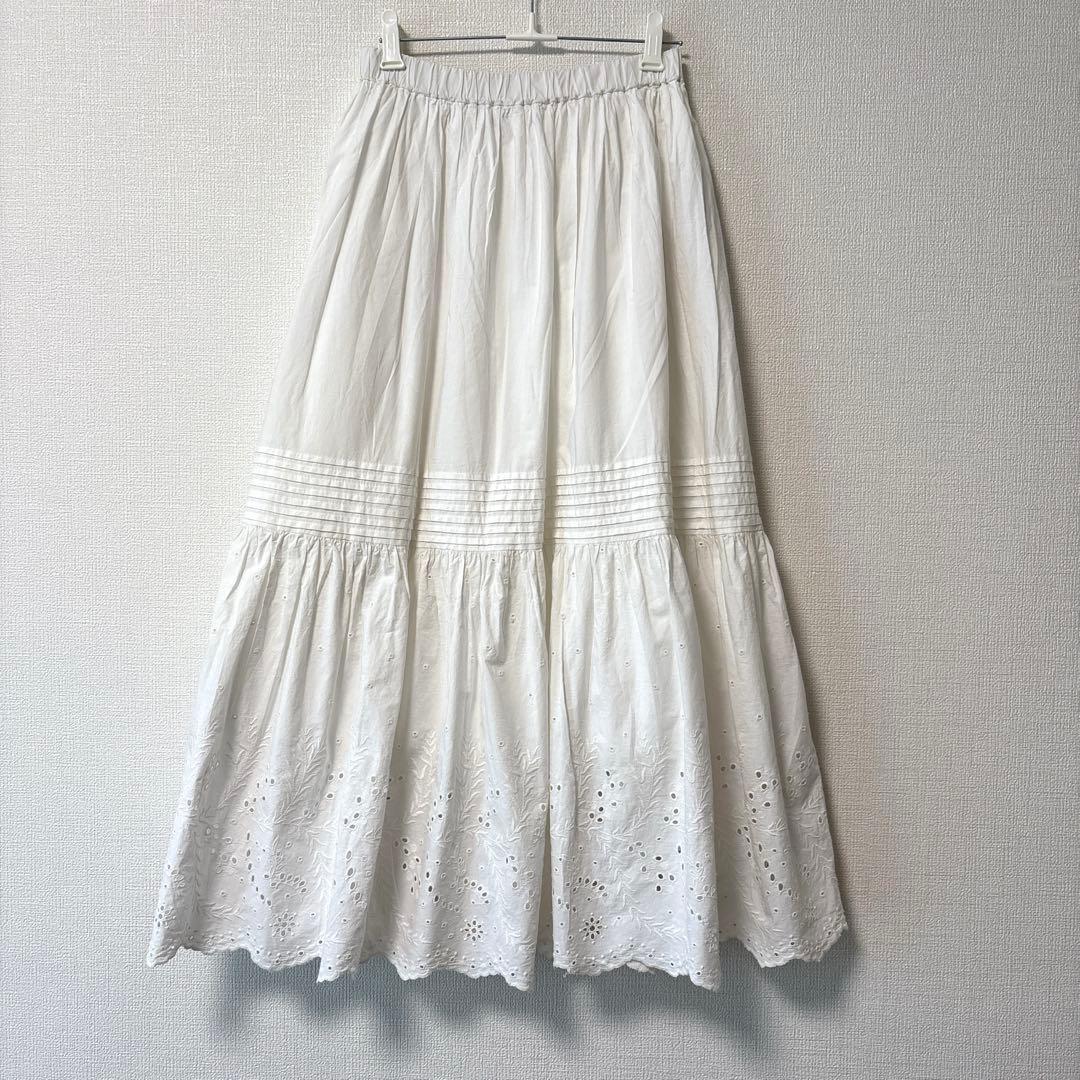 spick&span エンブロイダリーレーススカート 38サイズ白