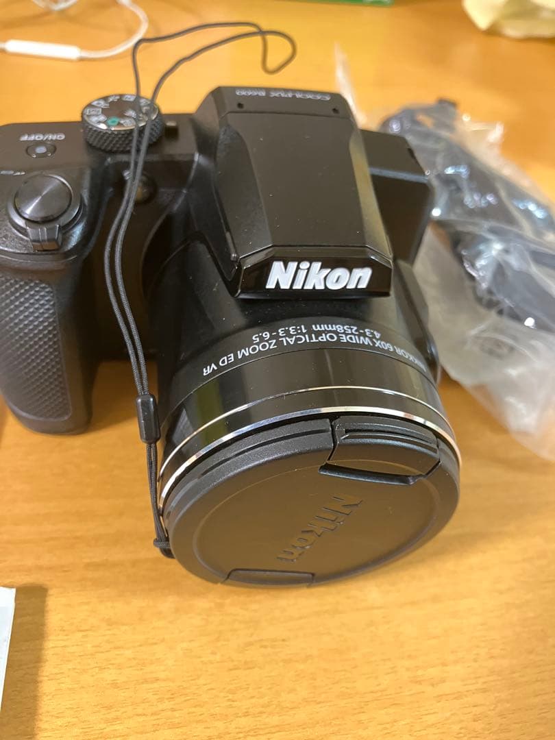 ニコン COOLPIX B600 デジタルカメラ 光学60倍ズーム